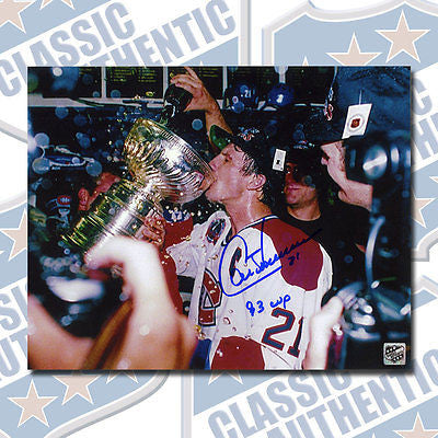 GUY CARBONNEAU Montreal Canadiens 8x10 photo w/93 Cup (#1148)