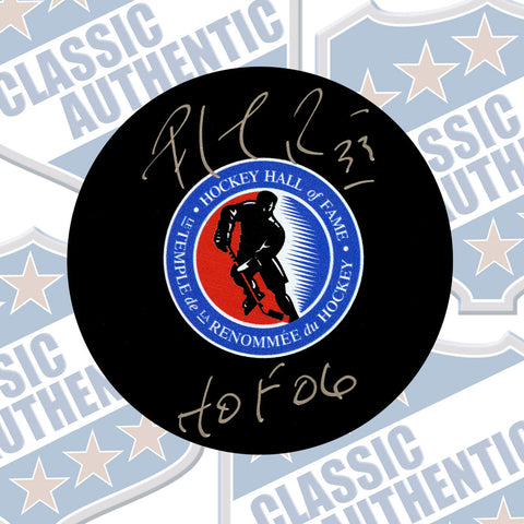 PATRICK ROY Hockey Hall of Fame autographed puck w/HOF (#3297)