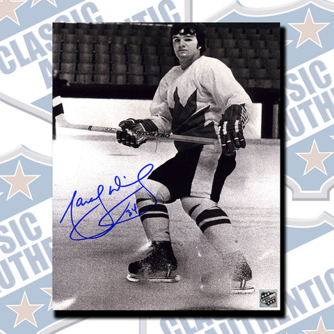 MARCEL DIONNE Summit Series 1972 autographed 8x10 photo (#3435)