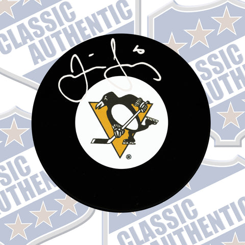 JAROMIR JAGR Pittsburgh Penguins autographed puck (#3767)
