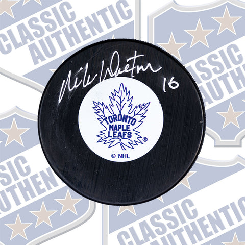 MIKE WALTON Toronto Maple Leafs autographed puck (#1966)