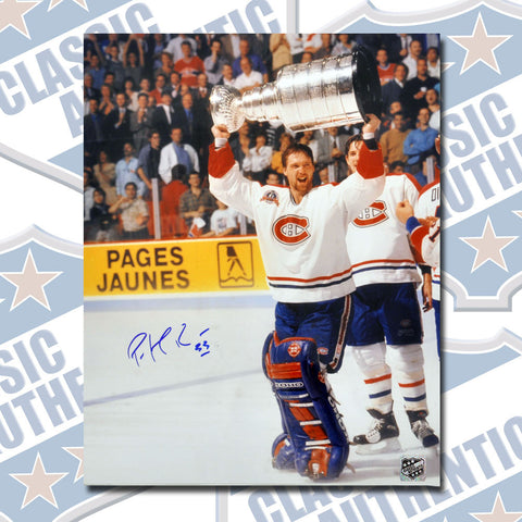 PATRICK ROY Montreal Canadiens autographed 11x14 photo (#1094)