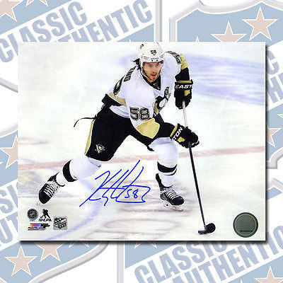 KRISTOPHER LETANG Pittsburgh Penguins autographed 8x10 photo (#2686)