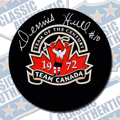 DENNIS HULL Team Canada Summit Series 1972 autographed puck (#1862)