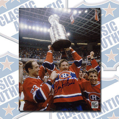 LARRY ROBINSON Montreal Canadiens autographed 8x10 photo (#1471)
