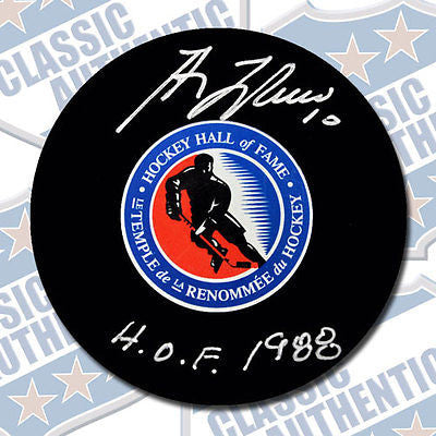 GUY LAFLEUR Hall of Fame autographed puck w/HOF (#1891)