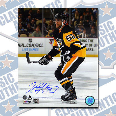 KRISTOPHER LETANG Pittsburgh Penguins autographed 8x10 photo (#2687)