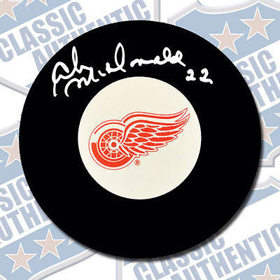 AB McDONALD Detroit Red Wings autographed puck (#1785)