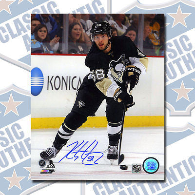 KRISTOPHER LETANG Pittsburgh Penguins autographed 8x10 photo (#2685)