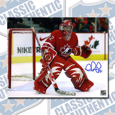 CHARLINE LABONTE Women's Team Canada autographed 8x10  (#2898)