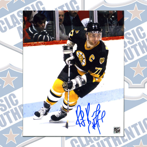 RAYMOND BOURQUE Boston Bruins autographed 8x10 photo (#3626)