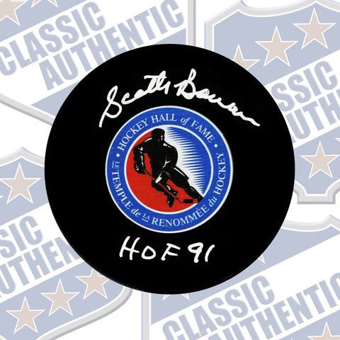 SCOTTY BOWMAN Hockey Hall of Fame autographed puck w/HOF (#3732)