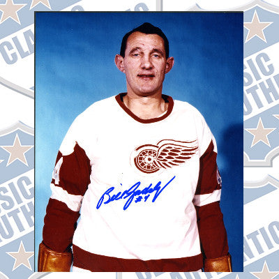 BILL GADSBY Detroit Red Wings autographed 8x10 photo (#177)