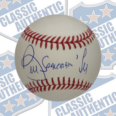 BILL LEE Montreal Expos autographed baseball with "Spaceman" inscription (#9900a)