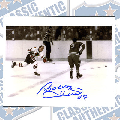 BOBBY HULL Chicago Blackhawks autographed 8x10 photo (#384)