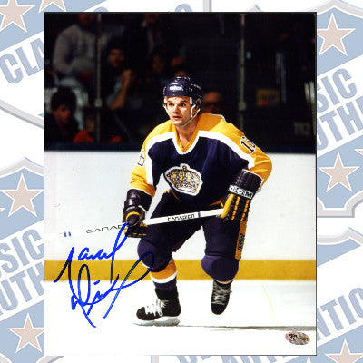 MARCEL DIONNE Los Angeles Kings autographed 8x10 photo (#149)