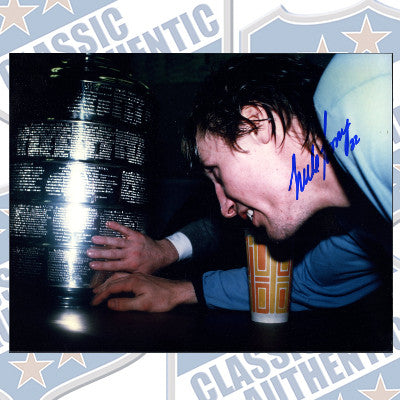 MIKE BOSSY New York Islanders Autographed 8x10 photo (#260)