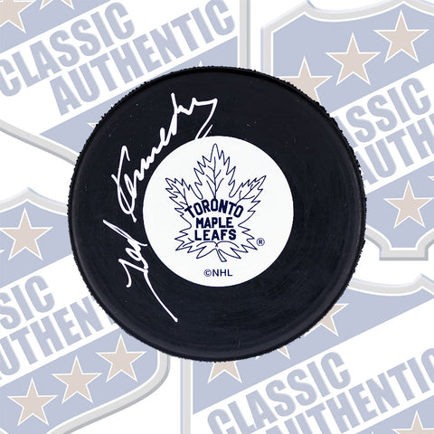 TED KENNEDY Toronto Maple Leafs autographed puck (#615)